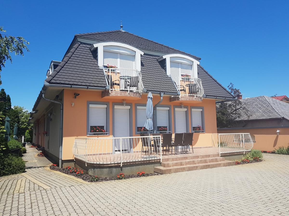 Richie Ii. Apartman Apartment Сиофок Екстериор снимка